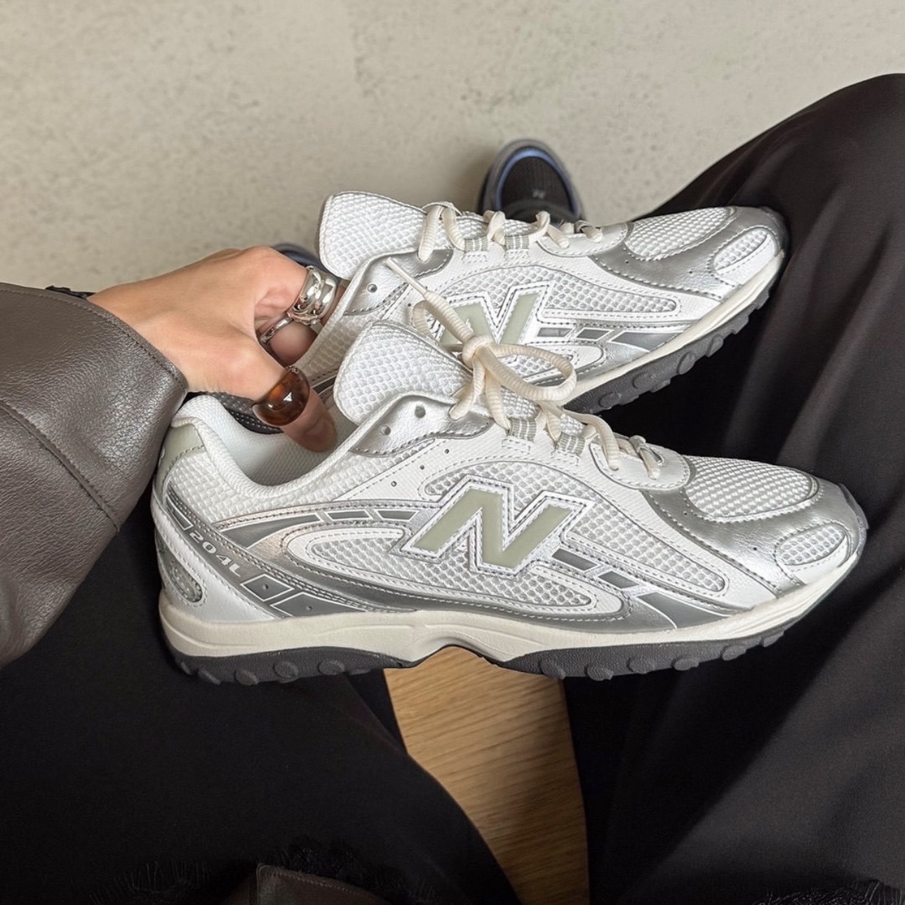 NEW BALANCE 204L 青蘋果綠 奶油底 休閒鞋 中性鞋款 U204LSWB