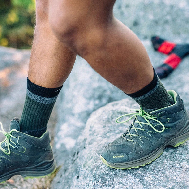 【Darn Tough】HEADY STRIPE MICRO CREW LIGHT CUSHION 男登山健行羊毛襪 / DT1924