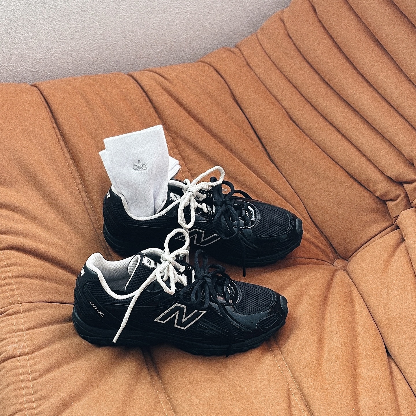 New Balance 204L 張員瑛同款 漆皮黑 黑色 miumiu 復古鞋 U204LMRA