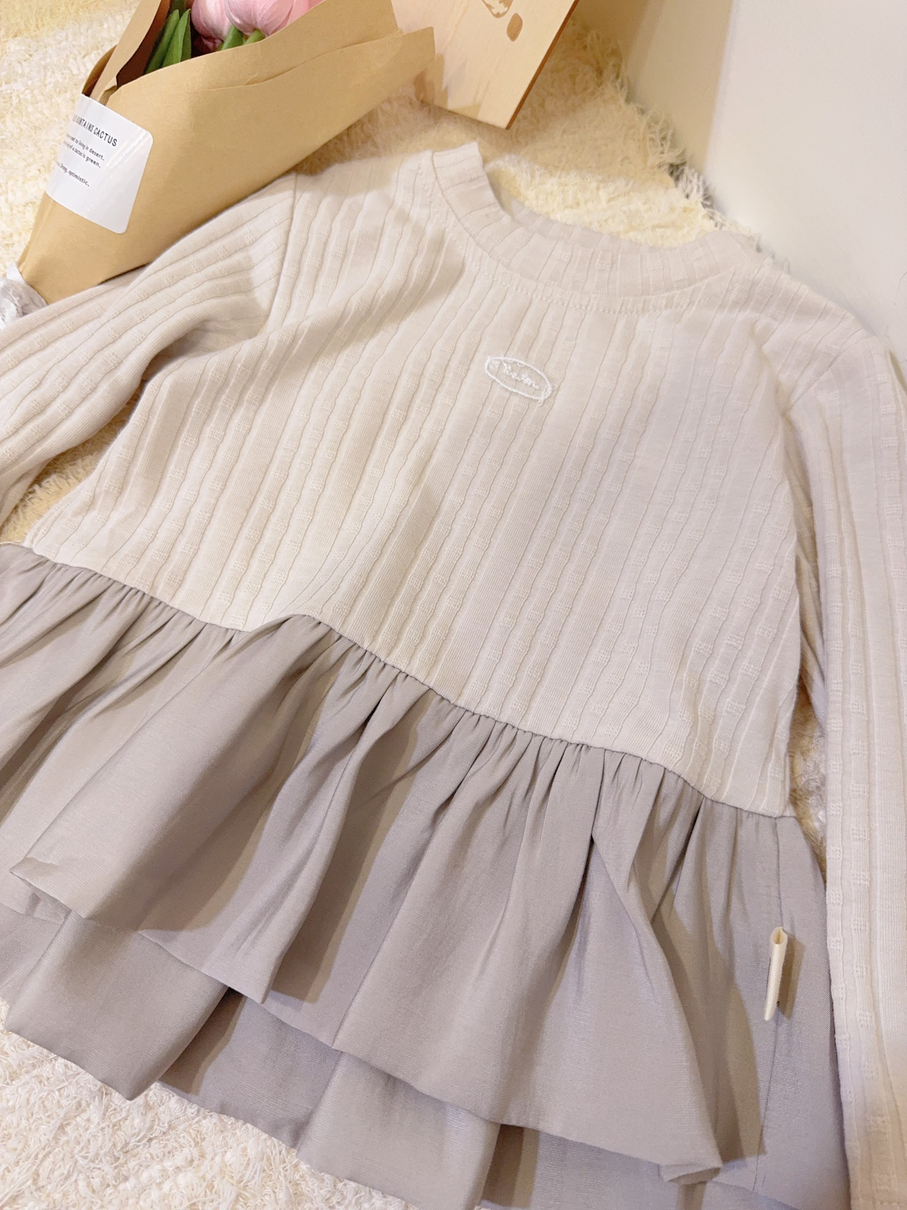 8150坑條荷葉衣A24