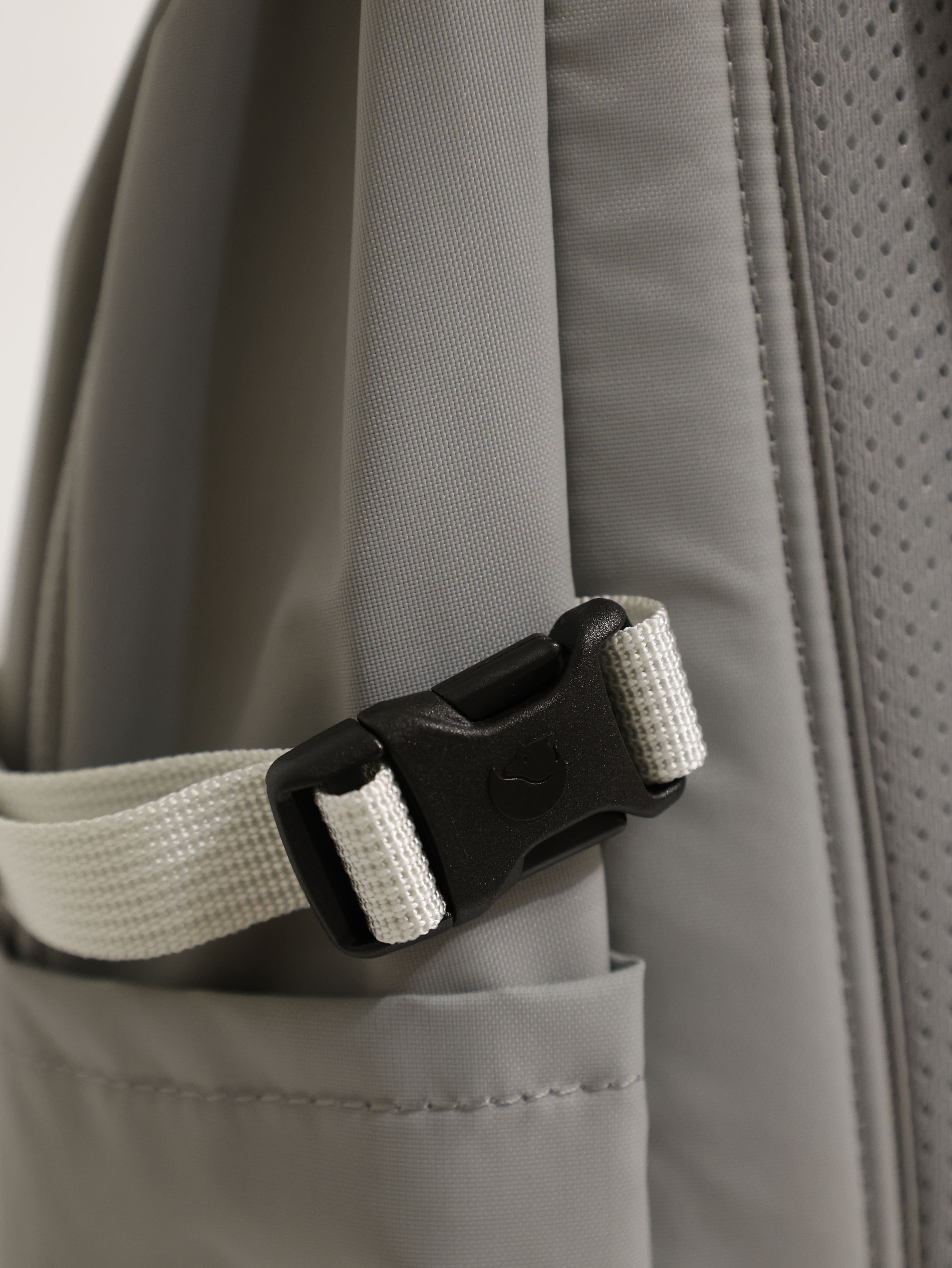 FJALLRAVEN 小狐狸 High Coast Backpack 背包 FR23200330