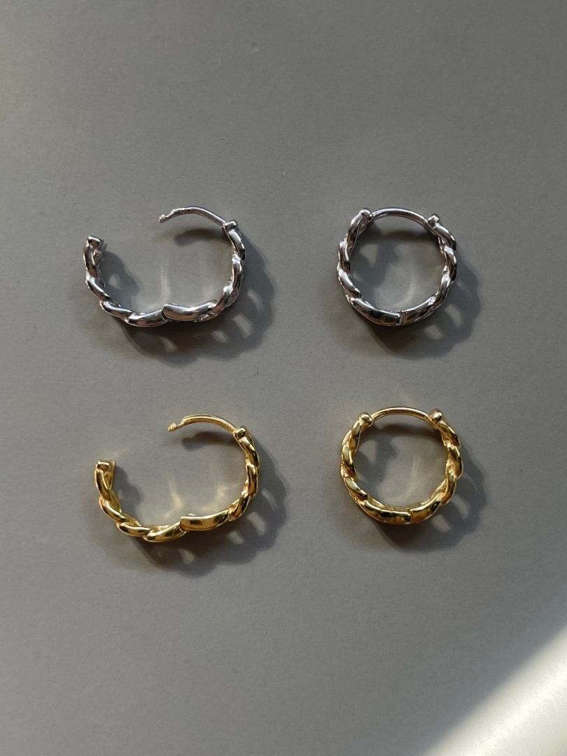 chain pierce