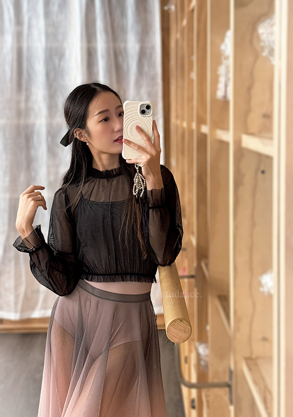 韓國 Messiah【MES-Top01 褶皺網紗上衣】