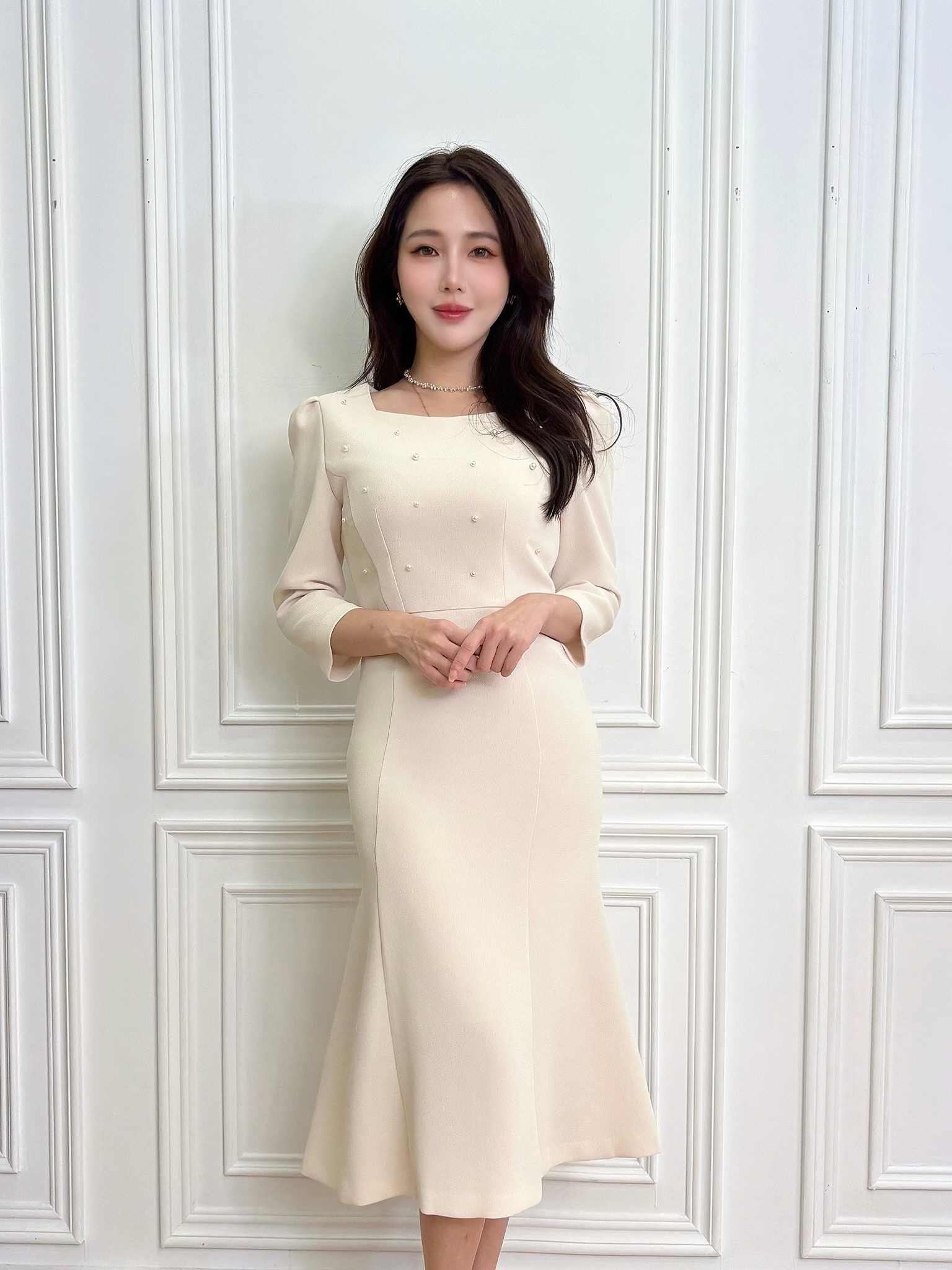 優雅白色珍珠魚尾洋