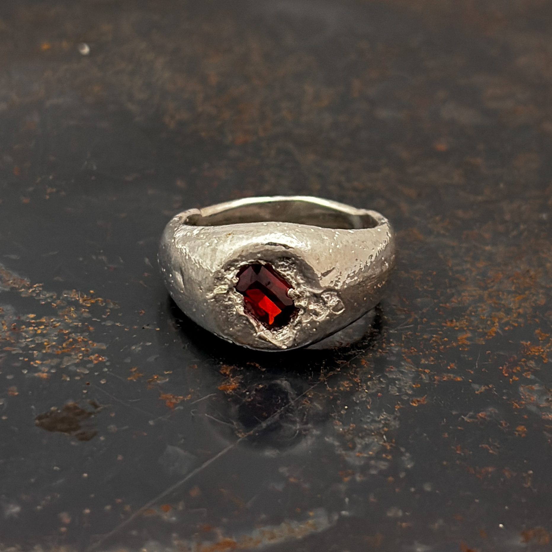 MISZHAN ĴO Gónimos Ring