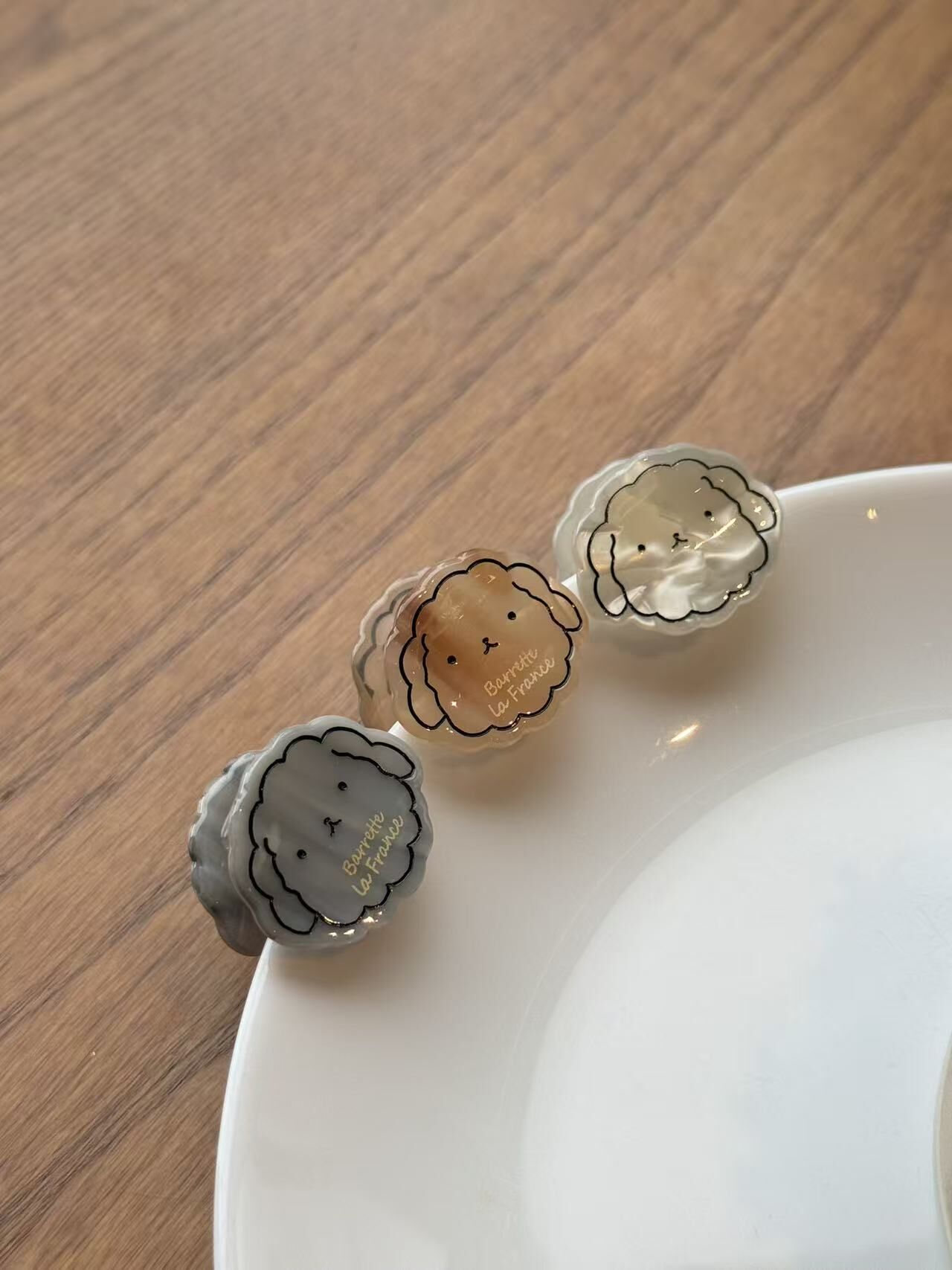 韓國三色小狗雲石抓夾