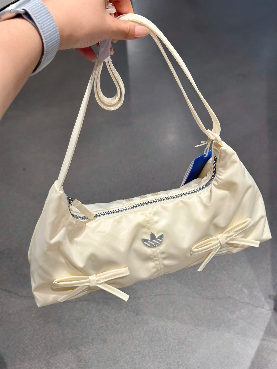 ADIDAS 蝴蝶結裝飾 可調節 肩帶 腋下包