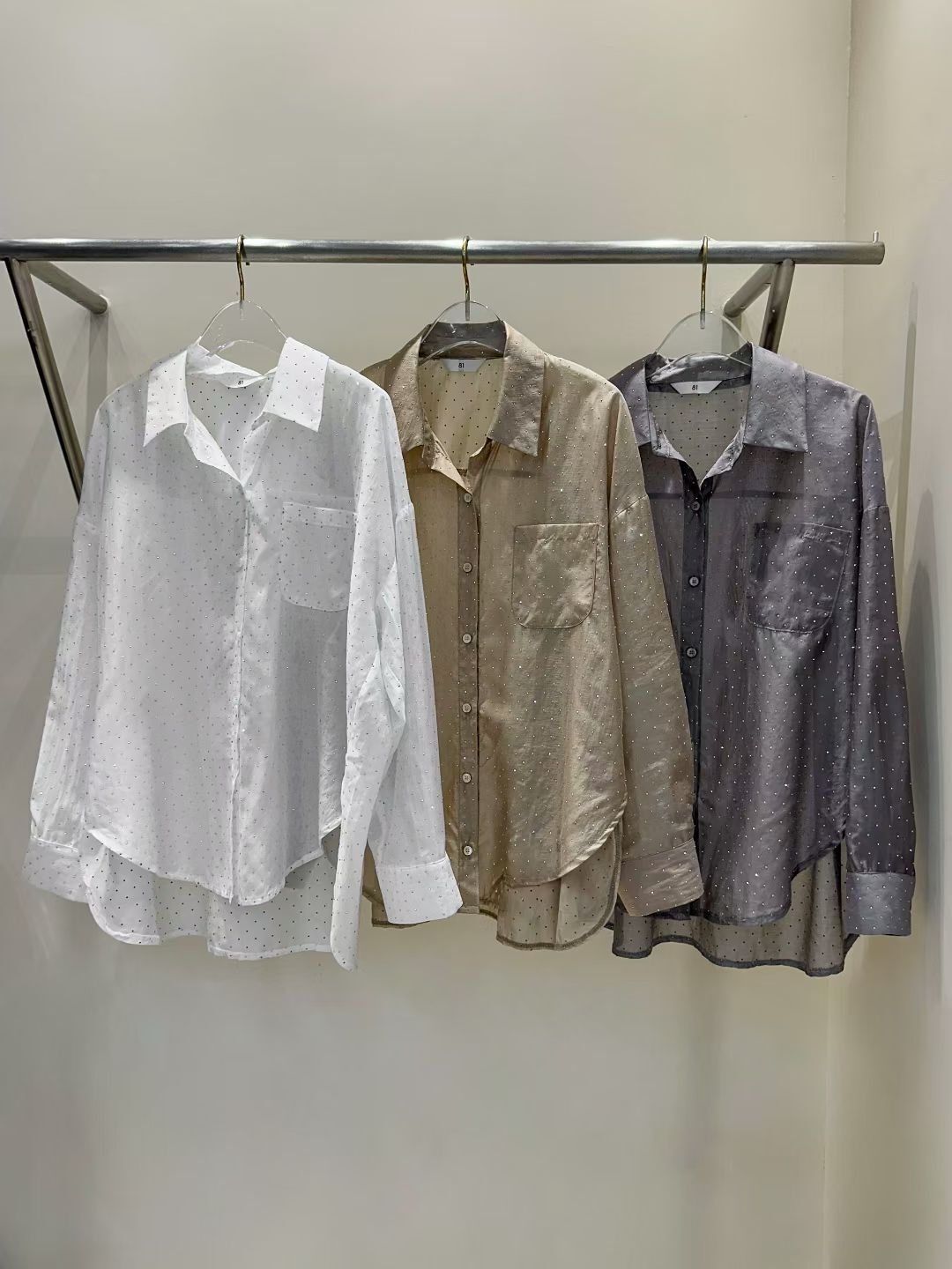 EM5021 透薄閃鑽前短後長防曬恤衫