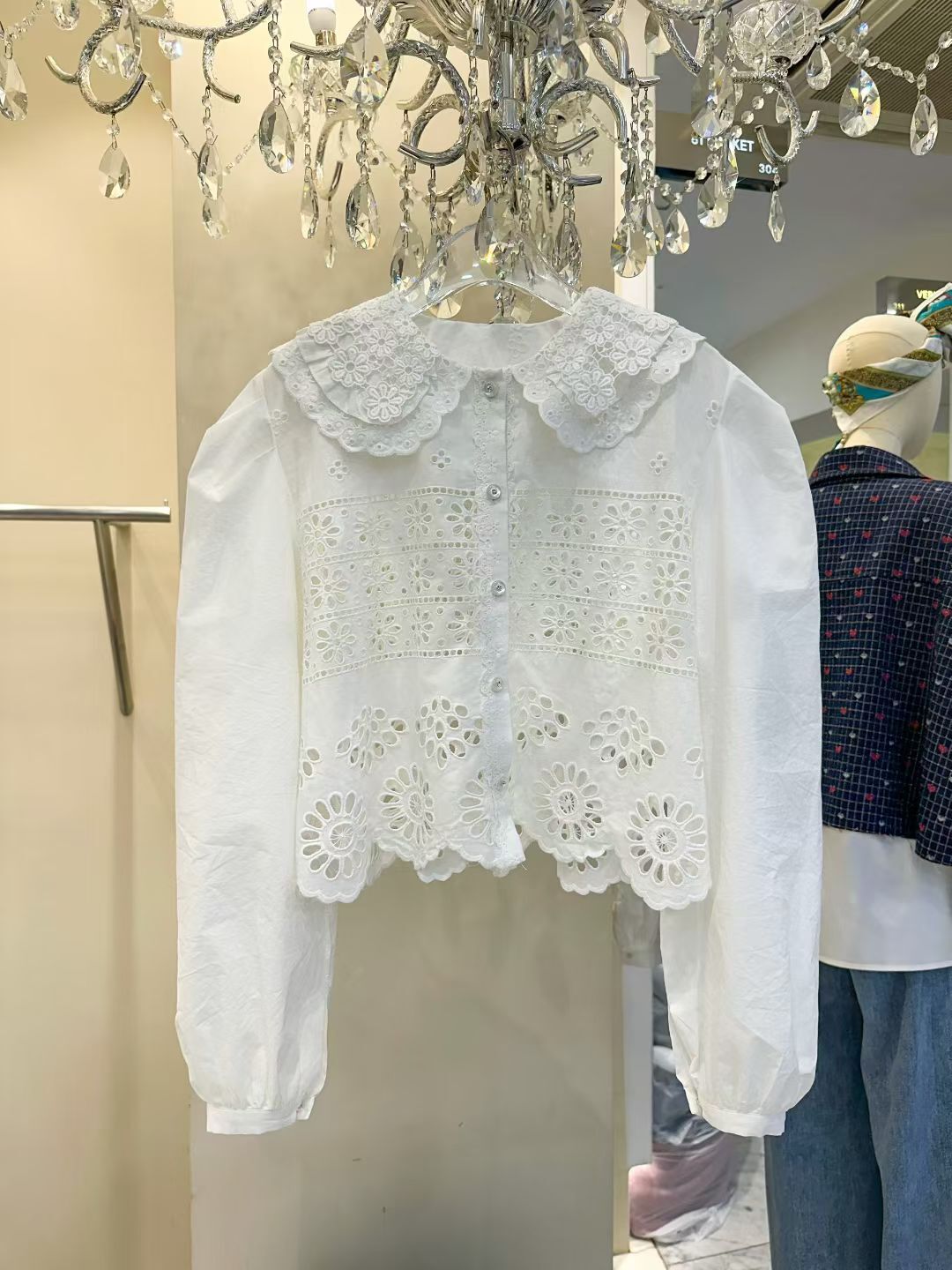 EM5022 古董娃娃刺繡上衣