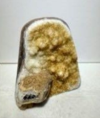 YY2712  黃水晶洞1