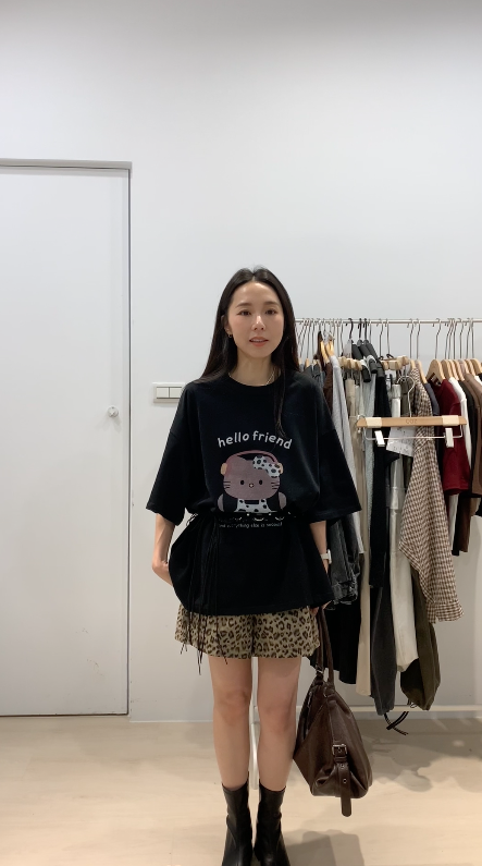 (3件5折) (男女共穿) 豹紋胖哈囉輕磨毛大大件Tee _915