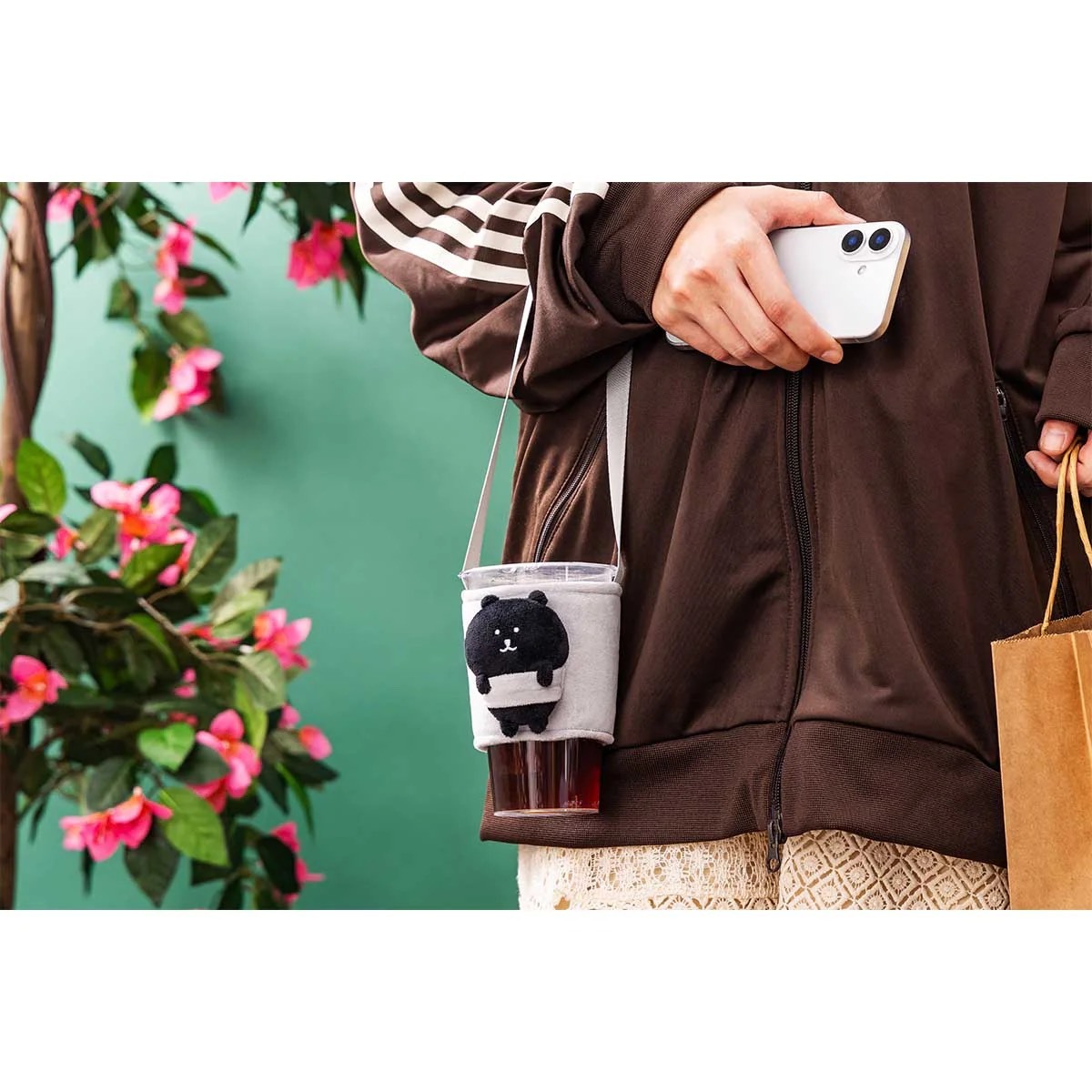 iSNEAKERS｜ 日本 Joke Bear 自嘲熊 飲料提袋 黑熊