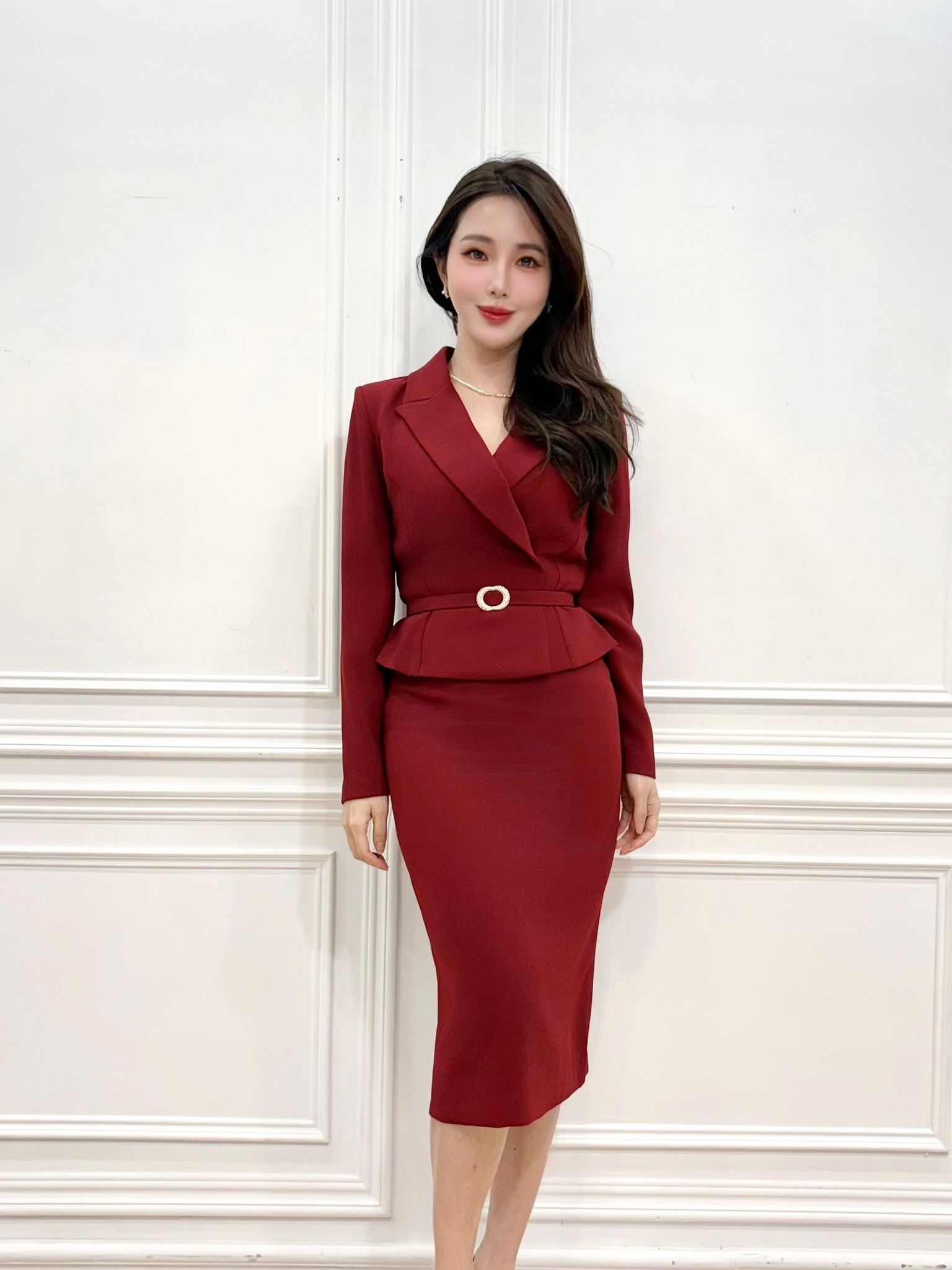 翻領金釦腰帶裁片洋裝