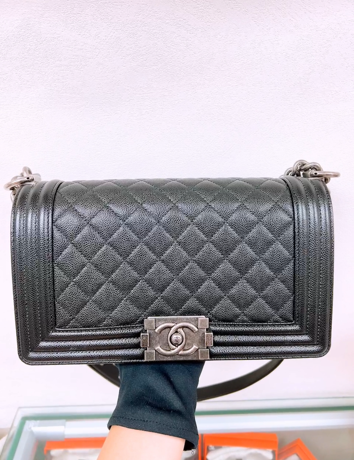 Chanel boy 25 medium (black caviar/ silver)