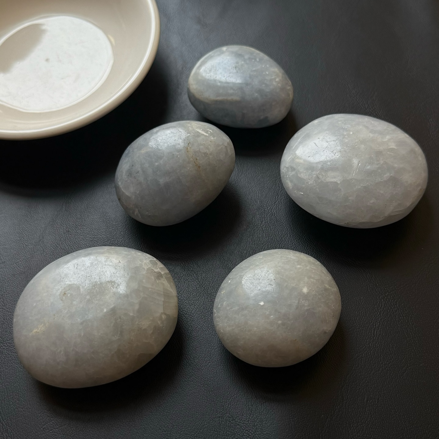 [原石] 天青石 水晶把玩