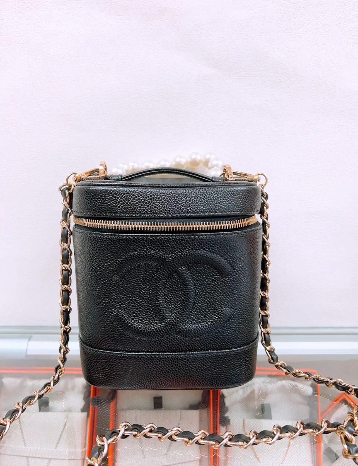 Chanel vanity vintage black caviar