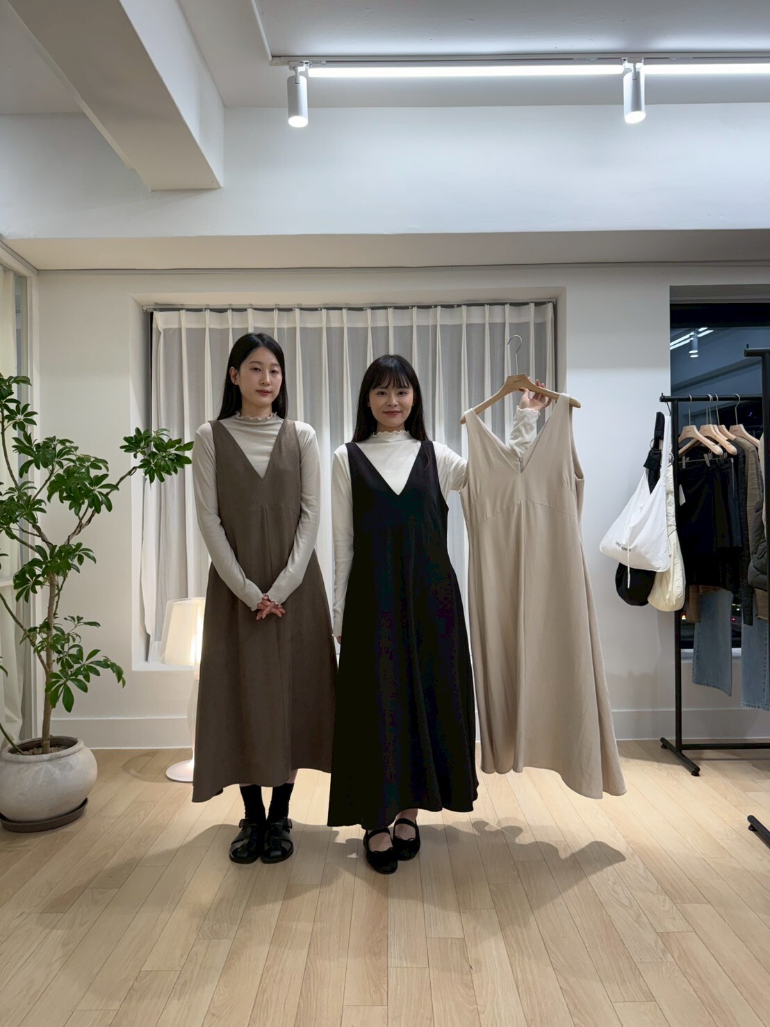 PE5003 深V領背心連身裙