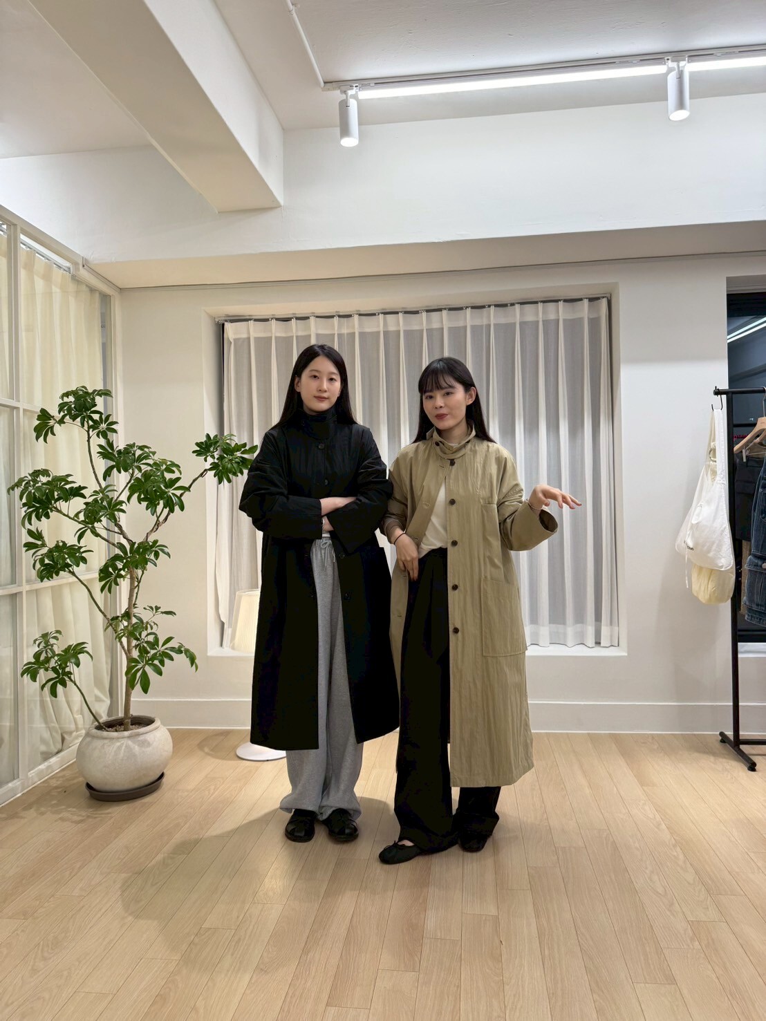 PE5002 棉70%反領長外套