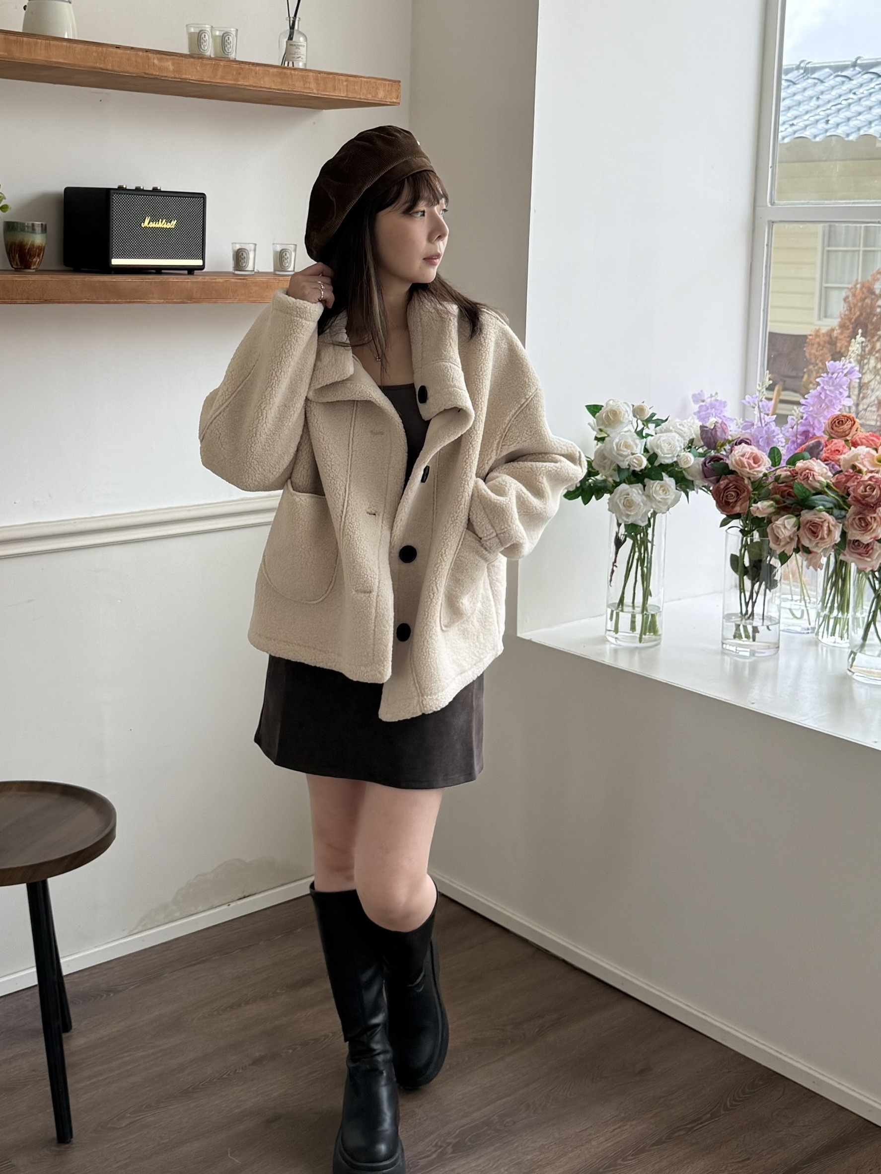 立領短版羊羔毛外套