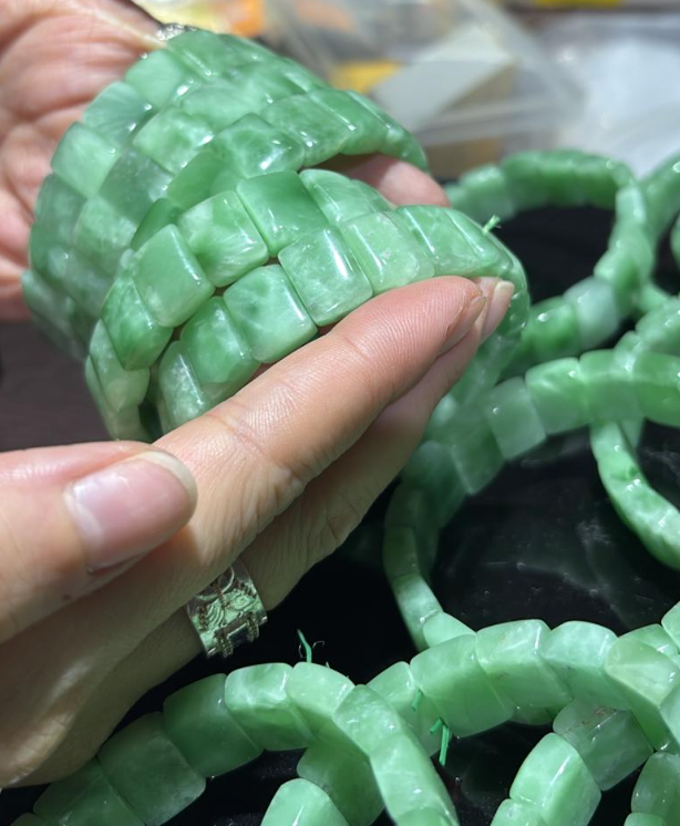 250925 - A65 玉化綠紋石手排