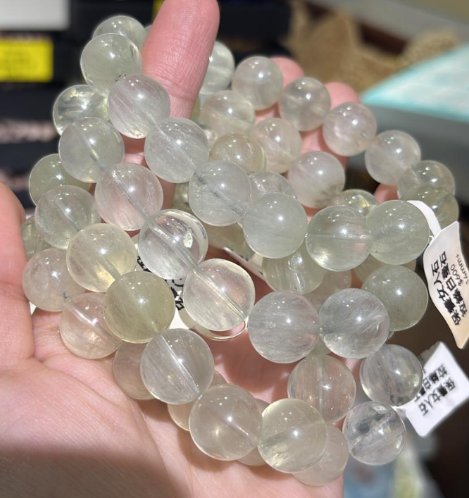 250925 - A88 14mm+拉絲白螢石手串