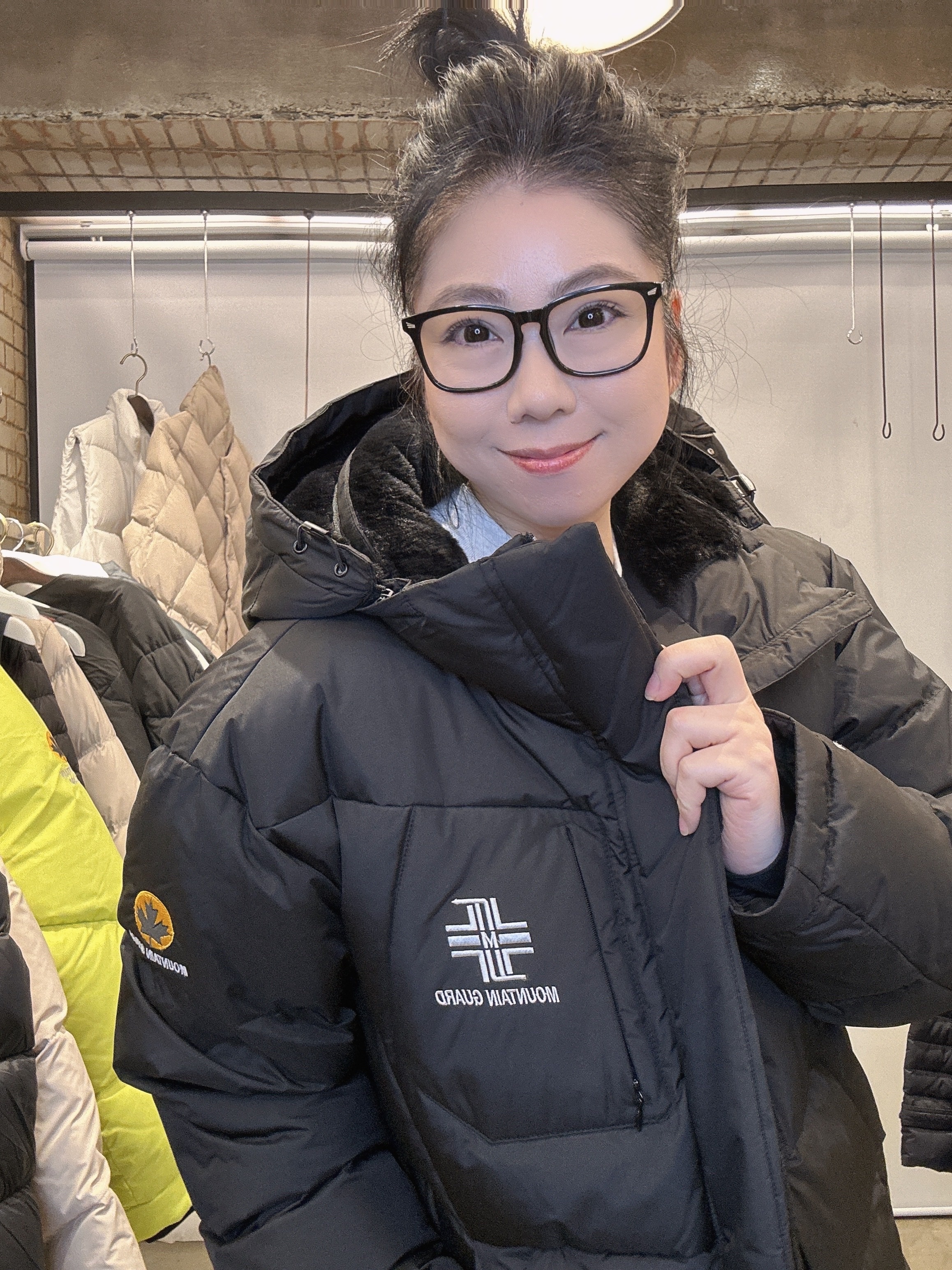 【直播】LL09243899 MOUNTAIN GUARD DUCK DOWN 100% 極寒羽絨外套 (M.G 1817)