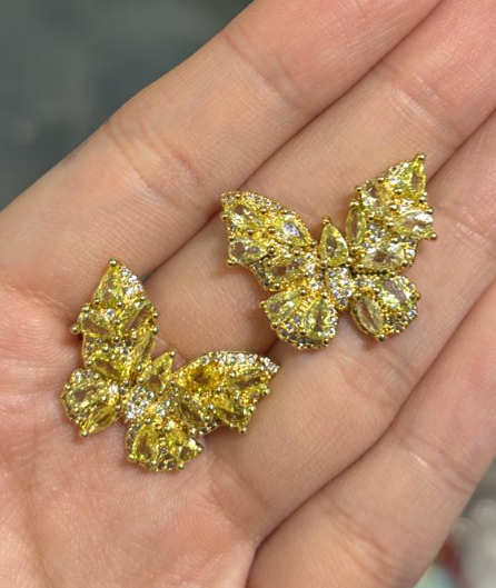 250925 - A92 金色黃水晶施華洛水晶蝴蝶耳釘1對