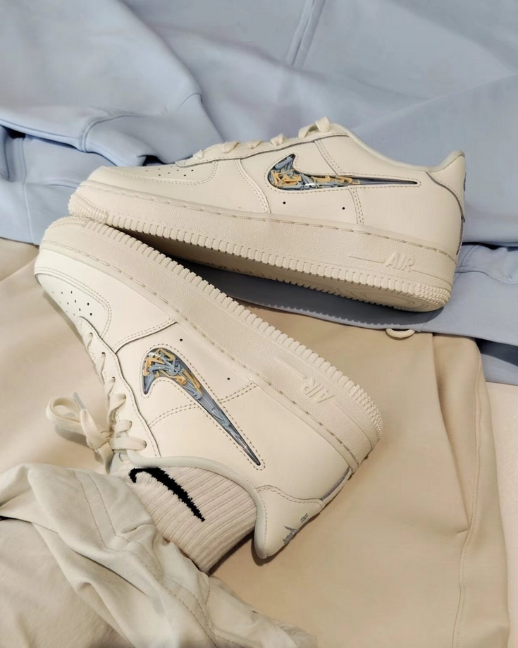【預訂】 NIKE AIR FORCE 1 奶油白搖搖藍黃剔-GS