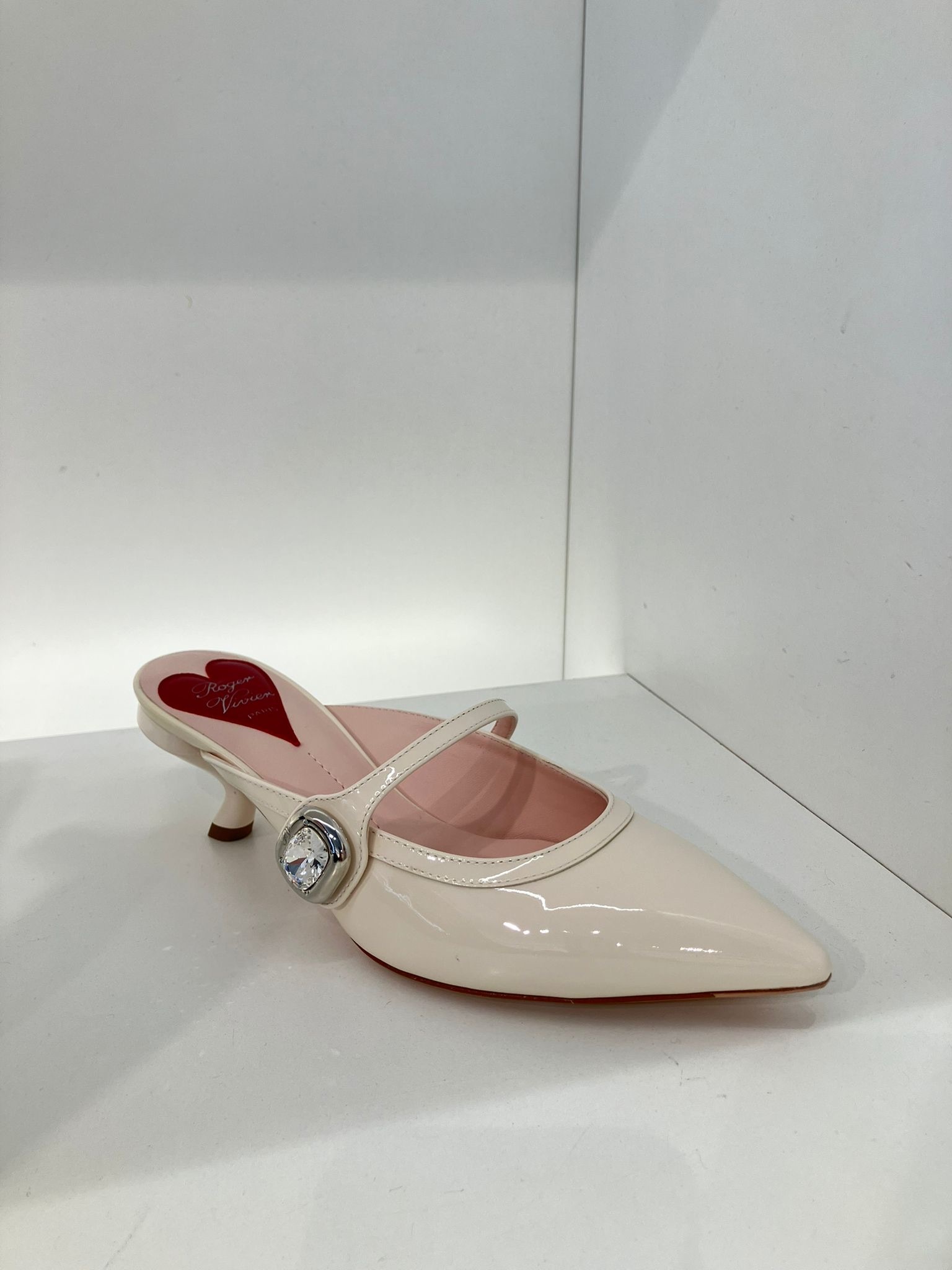 Roger Vivier RV Virgule mules heels white