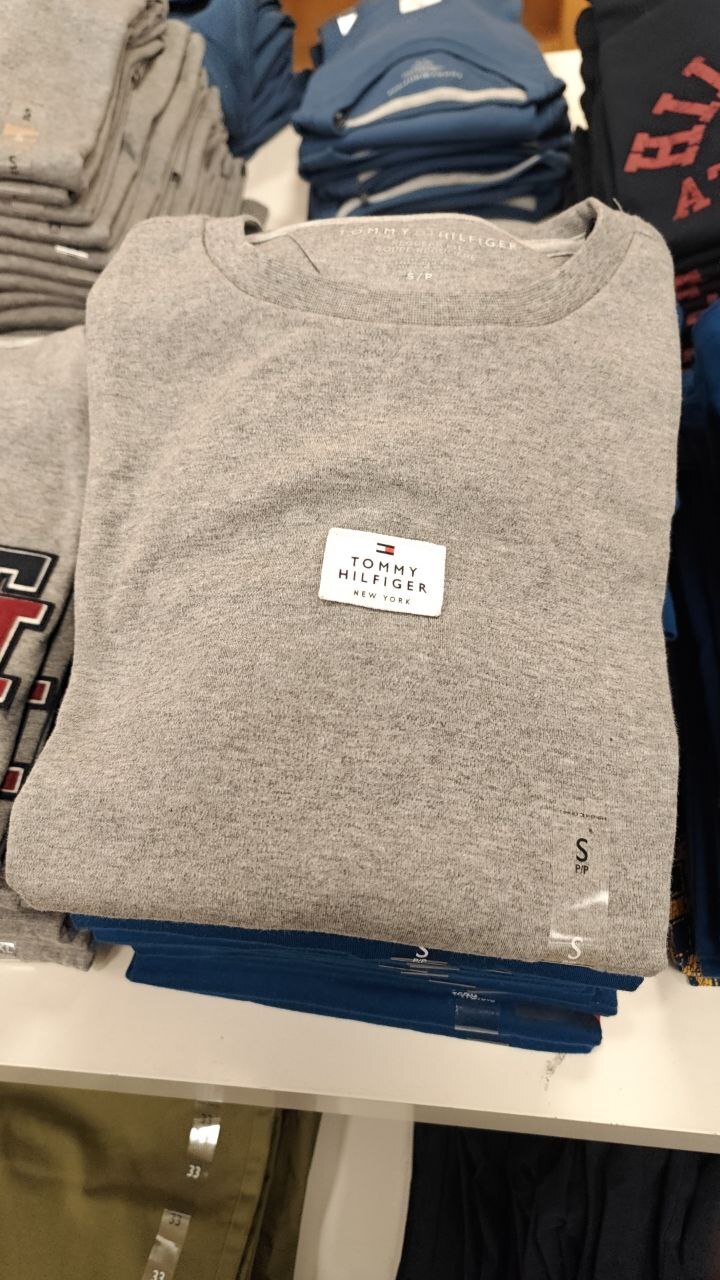 [U] TOMMY HILFIGER GRAY HEADER MEN'S REGULAR FIT LOGO TAG T-SHIRT [FINAL SALE], XM05731-021 (UTH26)