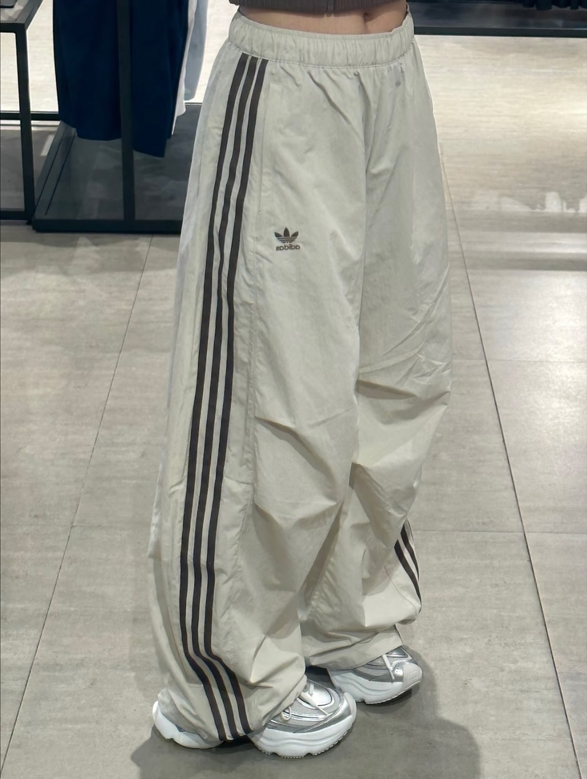 ADIDAS ORIGINALS MULTI POCKET PANTS 寬鬆長褲 兩色  傘兵褲