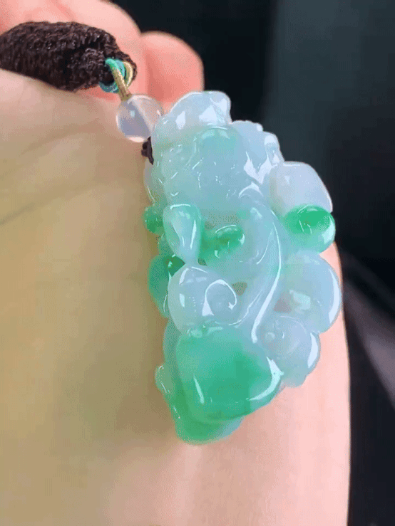 99639 翡翠冰飄綠貔貅