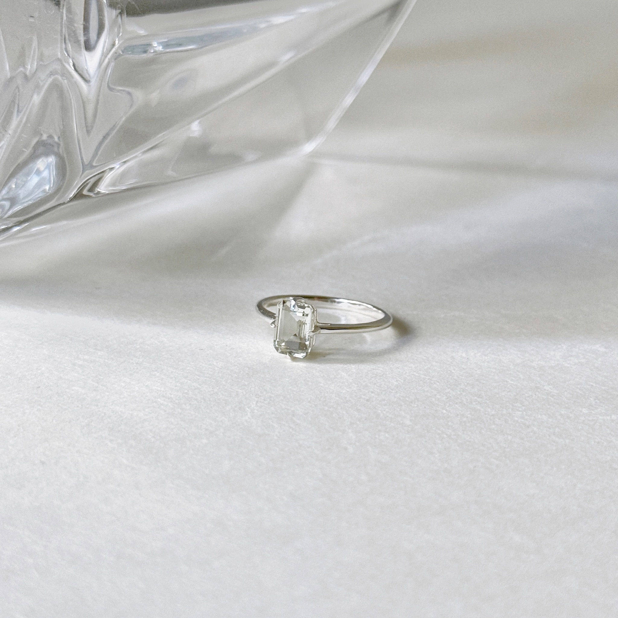 Emerald cut四爪綠色紫水晶戒指