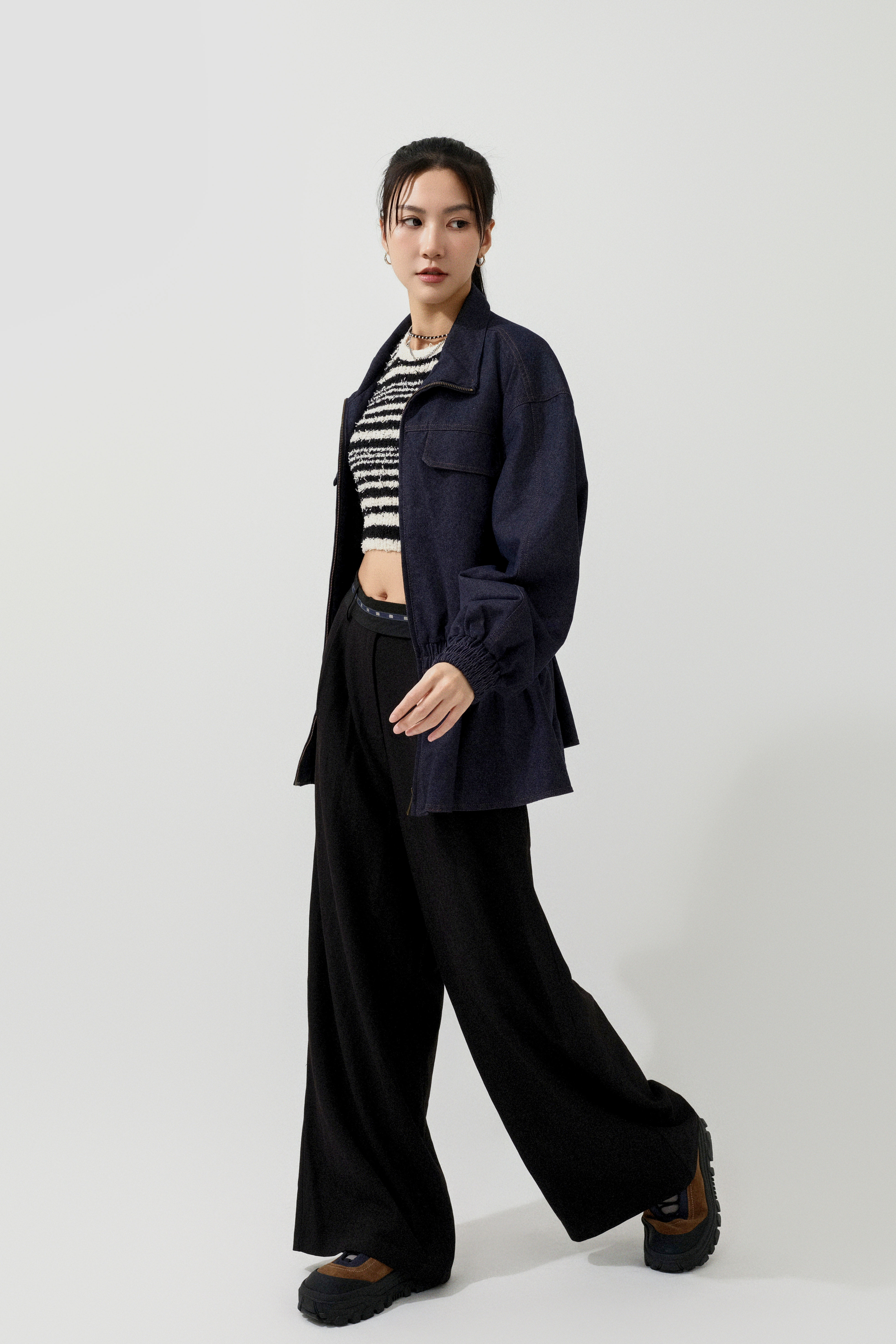 橡筋腰小傘腳牛仔外套  (*現貨款式）