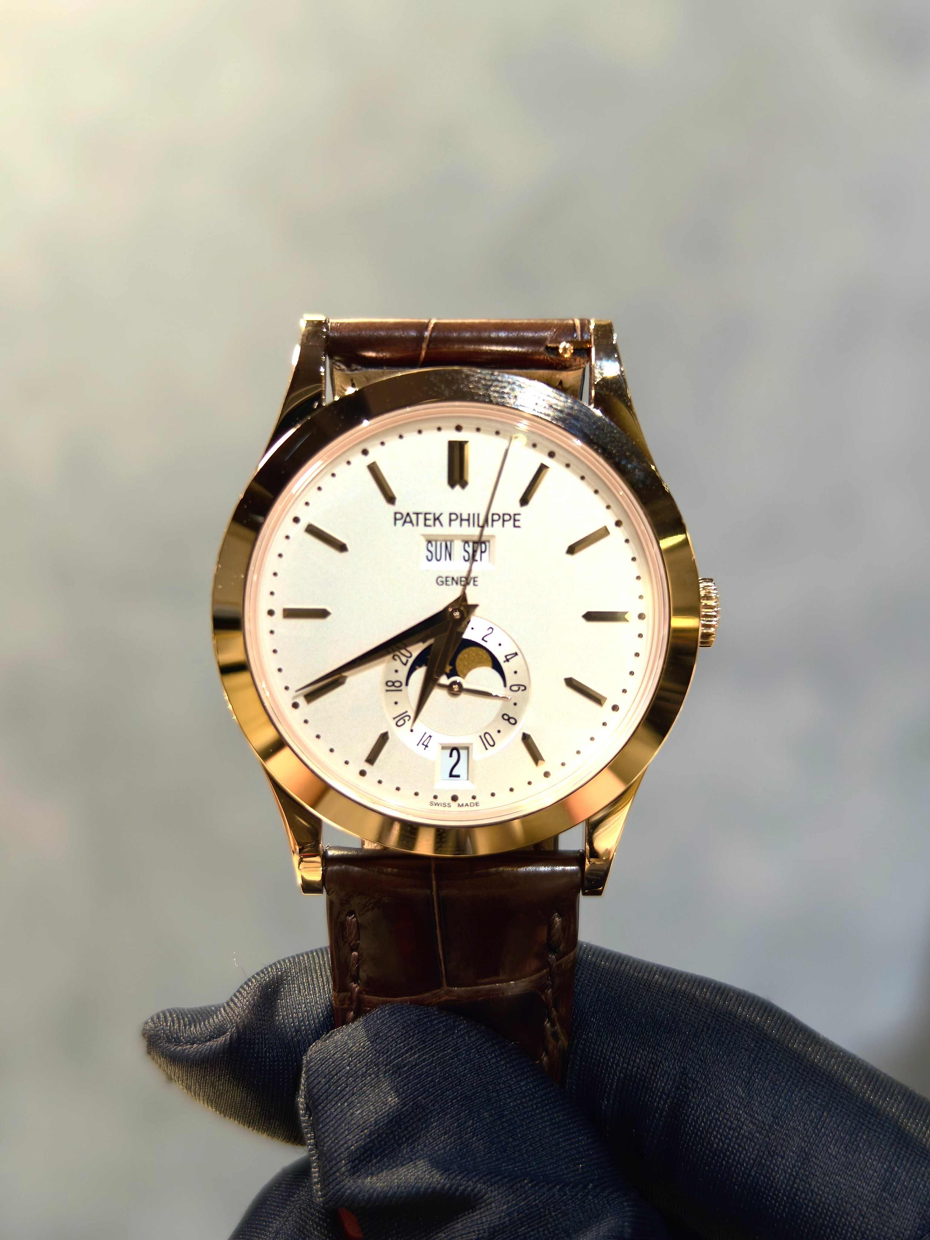 BRAND NEW 5396r-011 5396R 5396 PATEK PHILIPPE COMPLICATIONS WHITE DIAL SELF-WINDING 38 MM