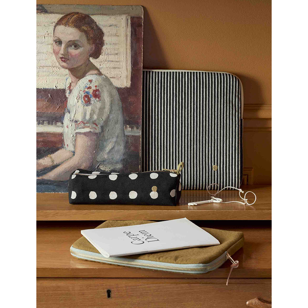 法國La cerise sur le gâteau 有機棉防水筆袋-白點點