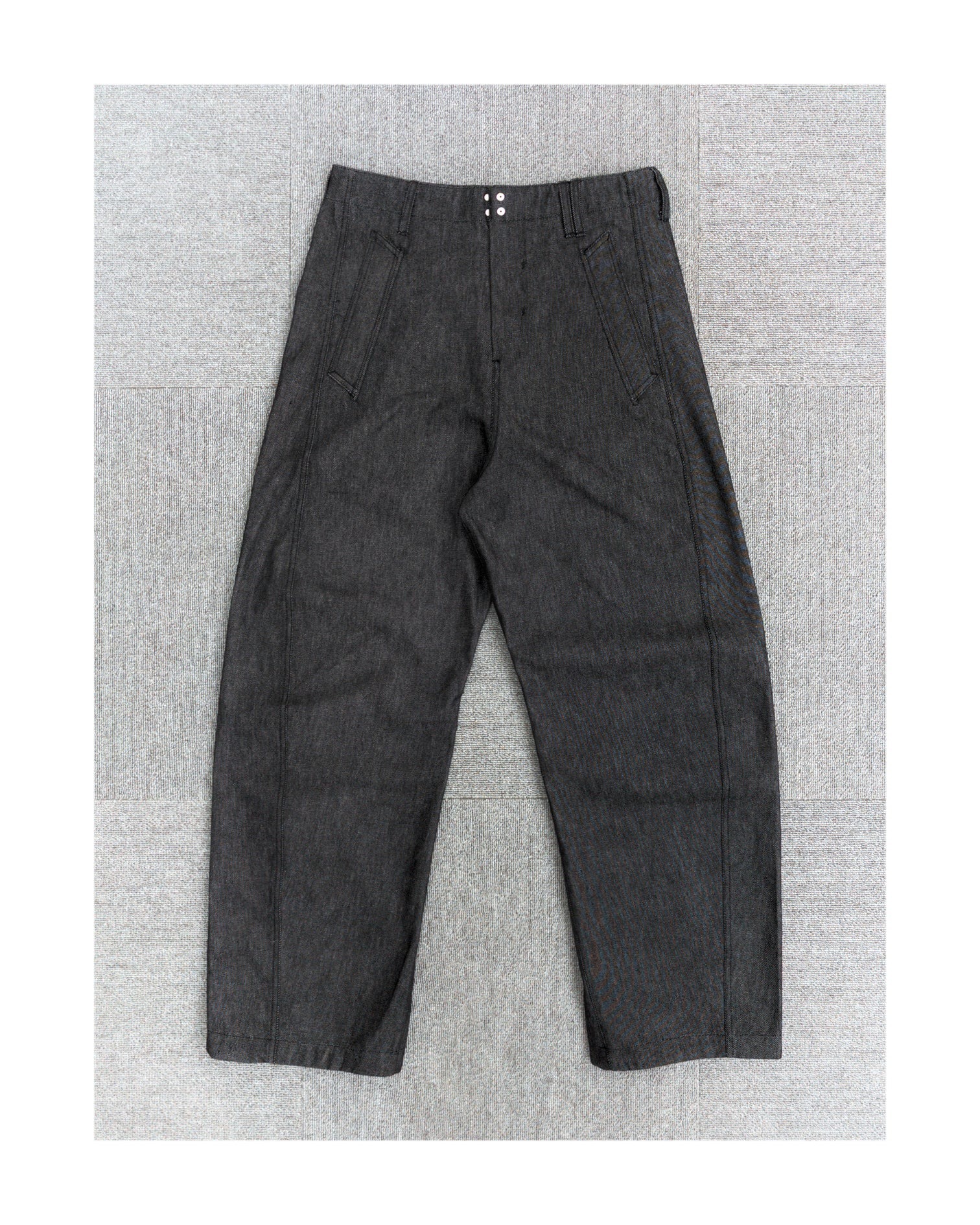1dyLL｜10SS Phantom Curve One Dollar Pants (Black Denim)