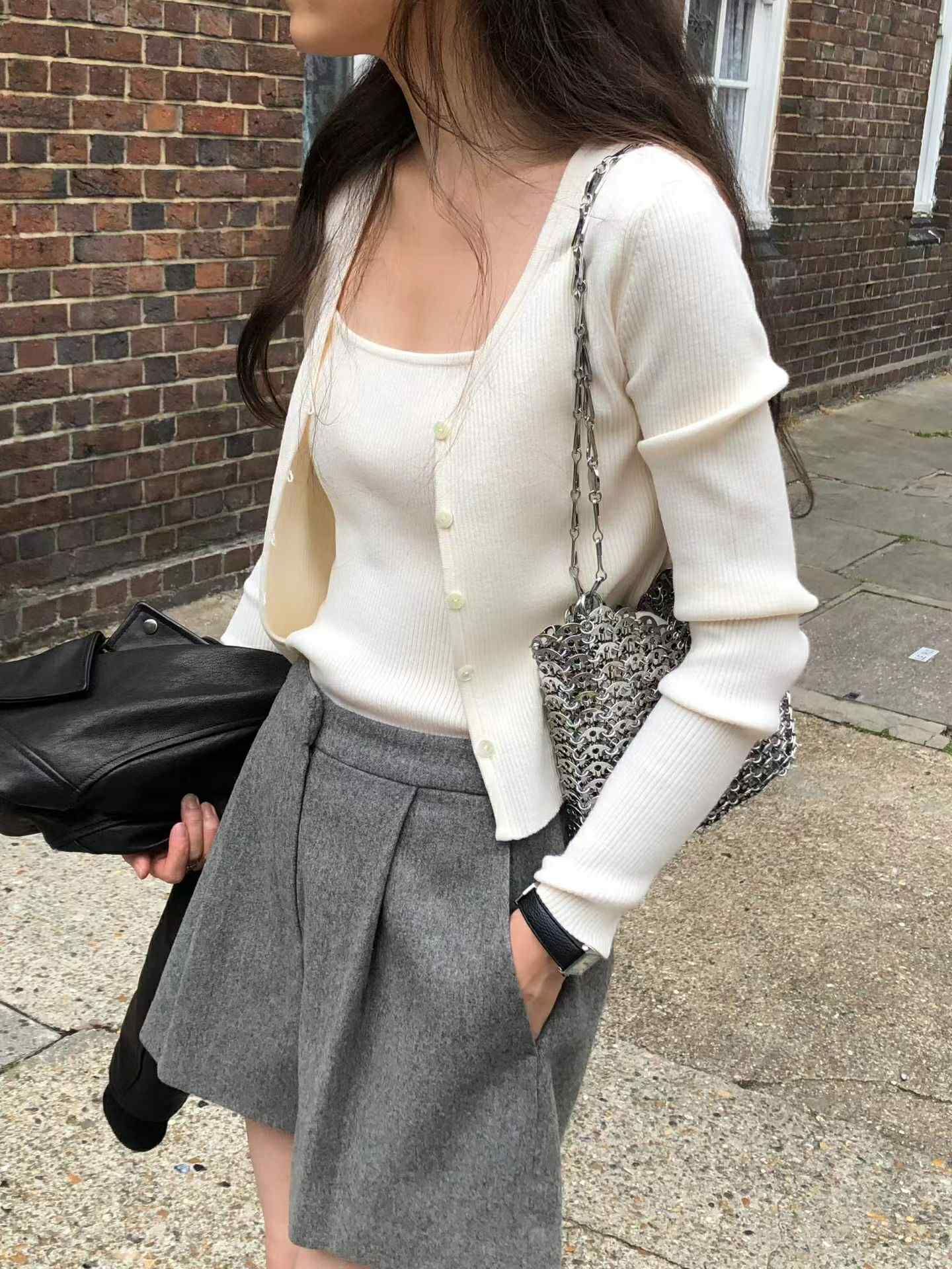 MA01 100%羊毛打摺A字型短褲