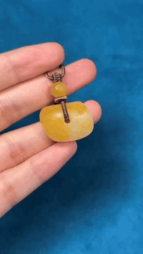 99227 和田玉籽料黃皮平安扣