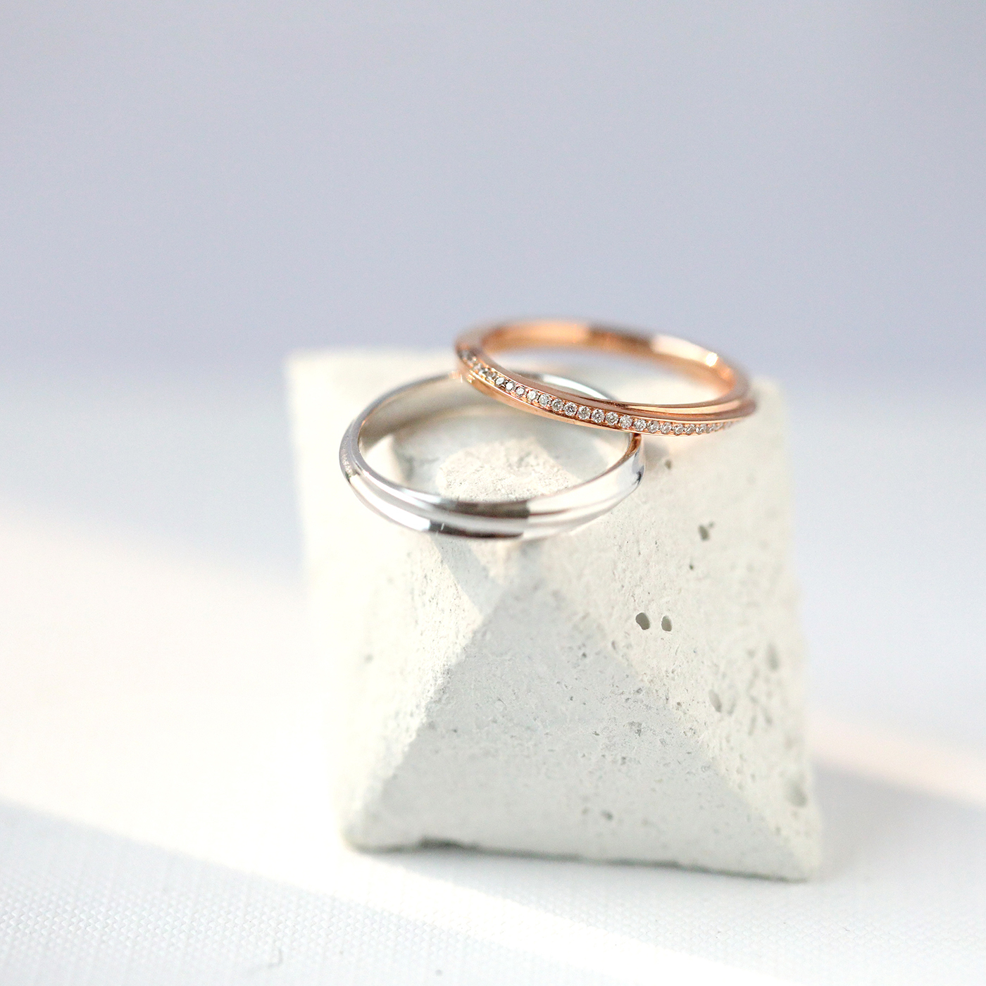 相擁 — 鑽石對戒