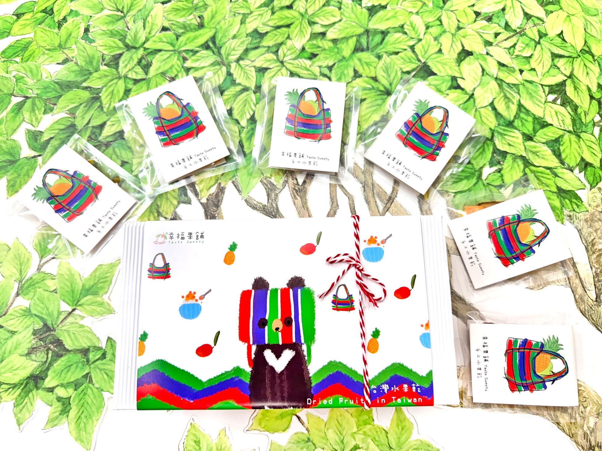 茄芷帽熊水果乾小禮盒8入