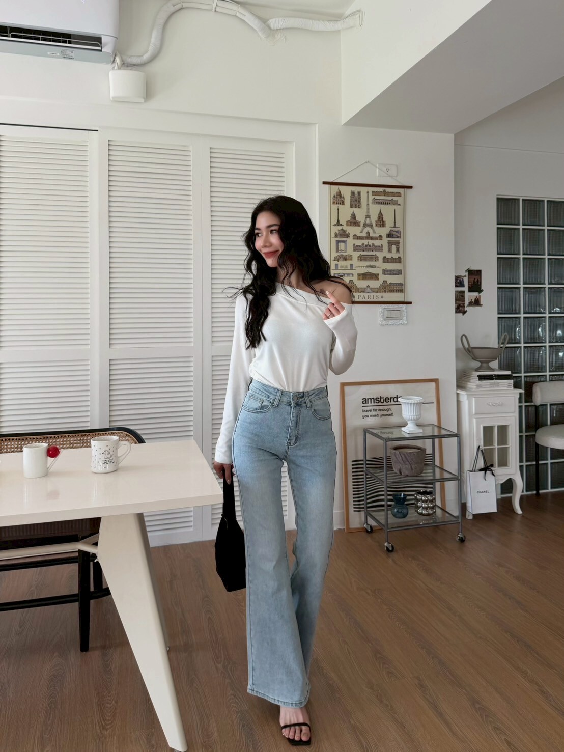 彈力柔軟斜肩上衣