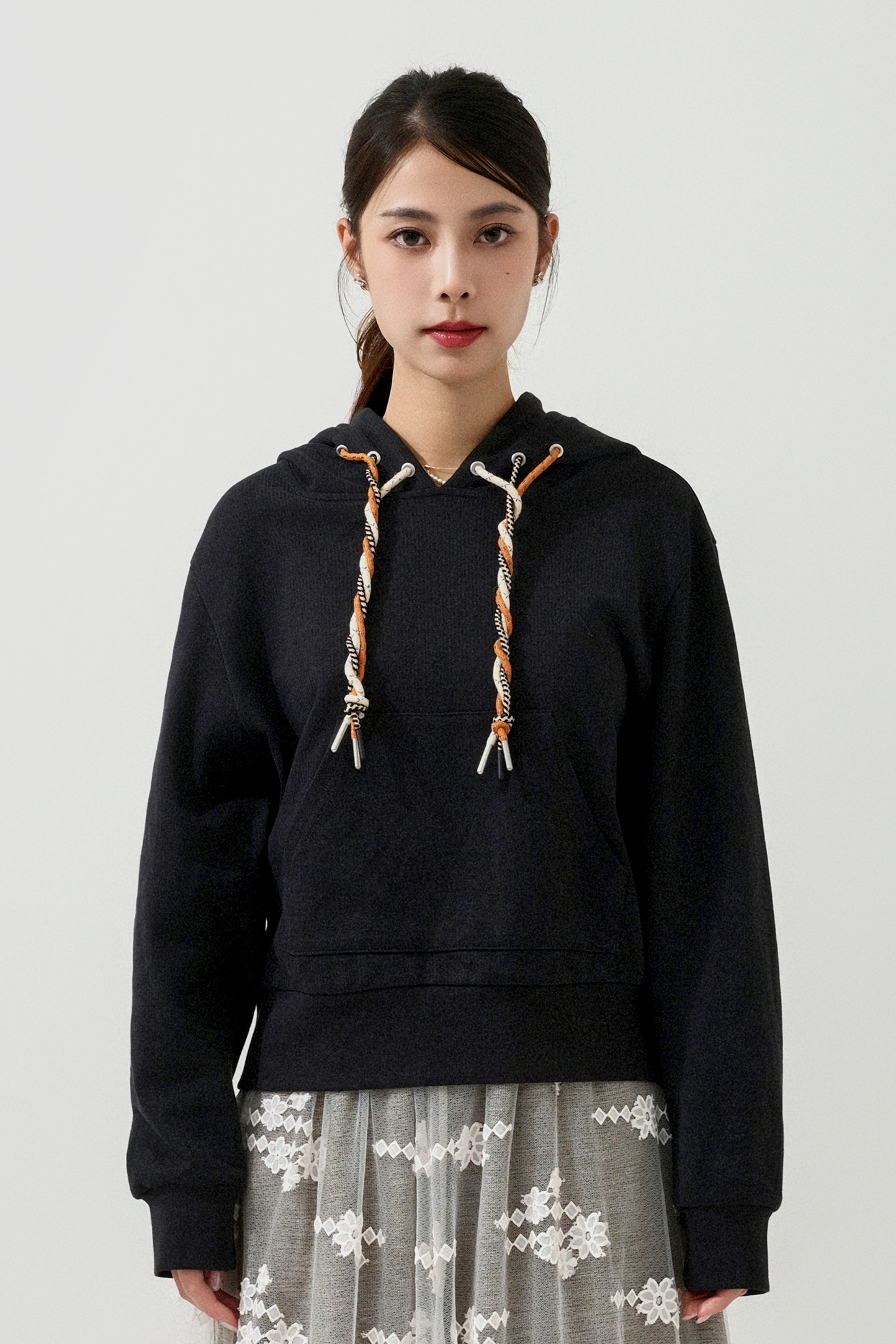 混色束繩帽衛衣（預購產品）