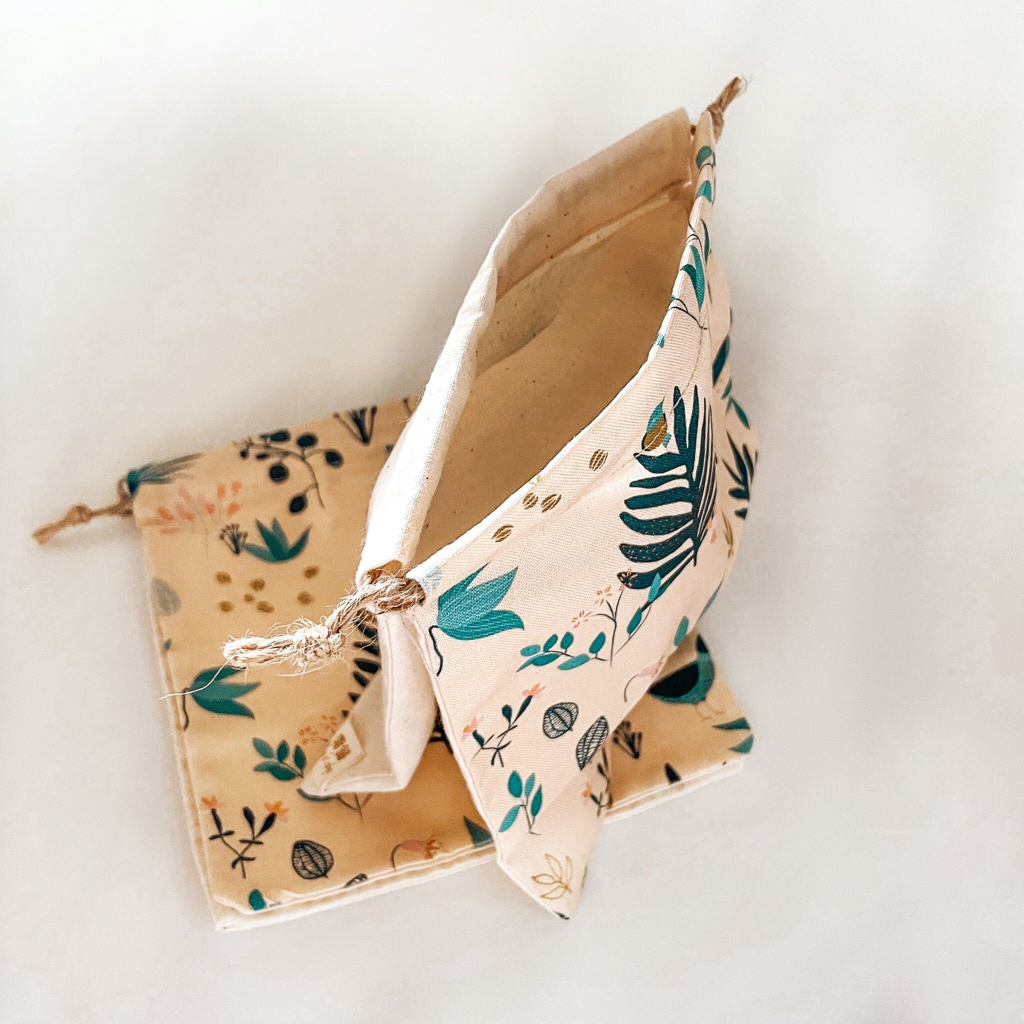 【綠印生活】布衛生棉外出收納袋｜雙層設計，月亮杯・月經碟片適用