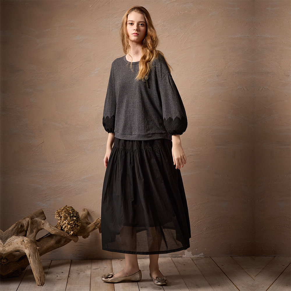 PIPPY 素雅大園領微落肩小泡泡袖長袖上衣 灰