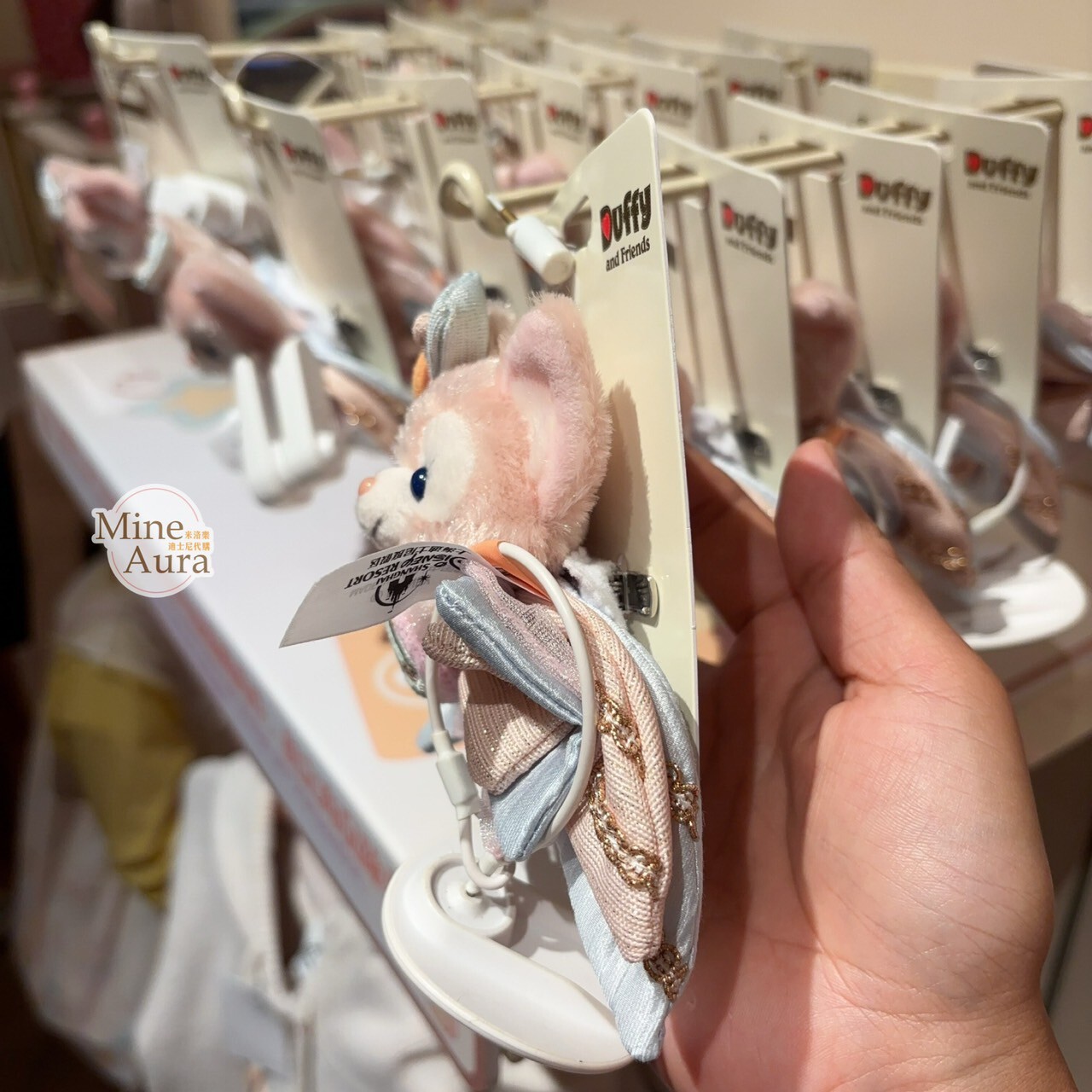 2025 夢幻慶典系列 玲娜貝兒 LinaBell 胸花配飾 髮夾 髮飾 -上海迪士尼樂園