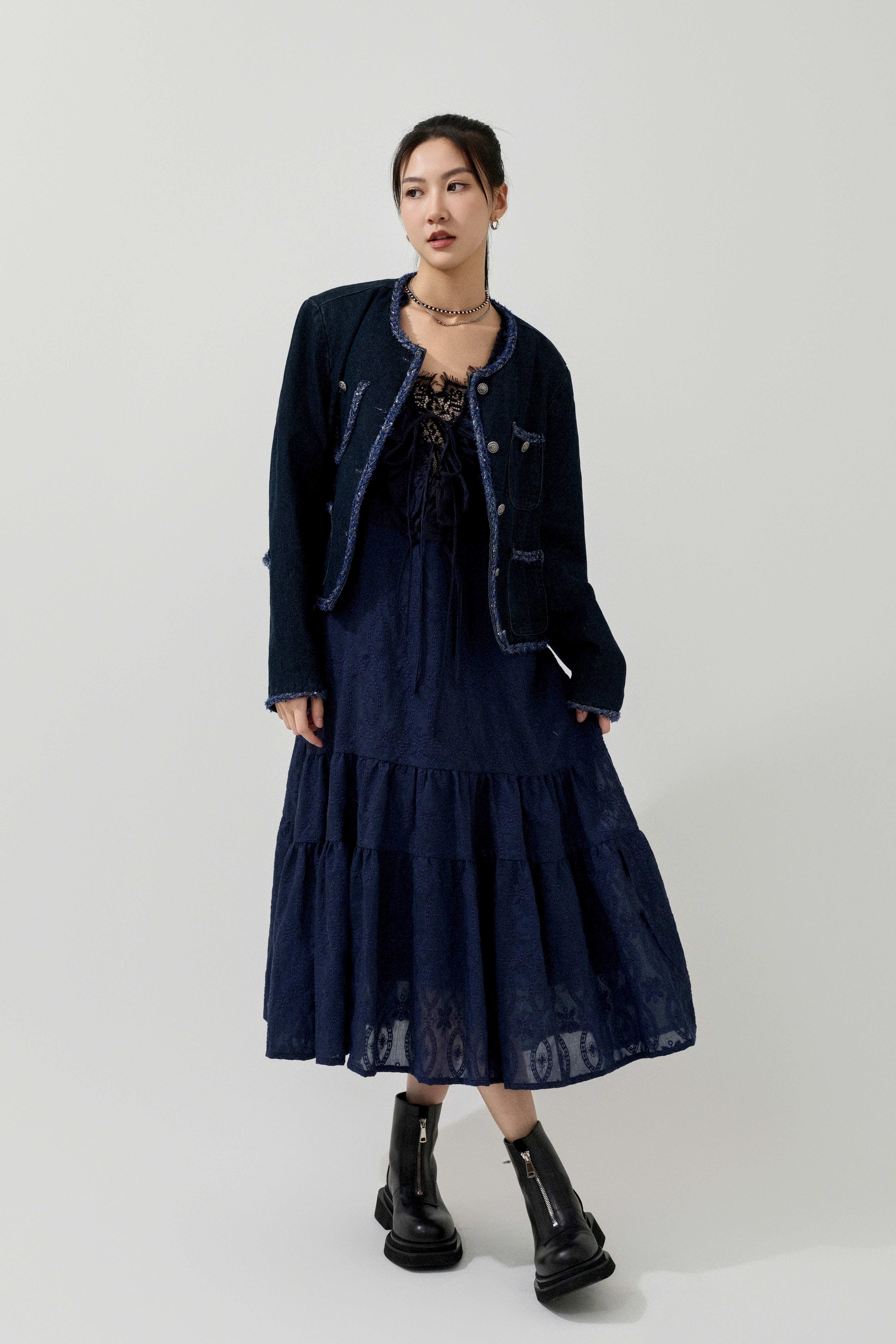 閃線織邊四袋牛仔褸  (預購產品）