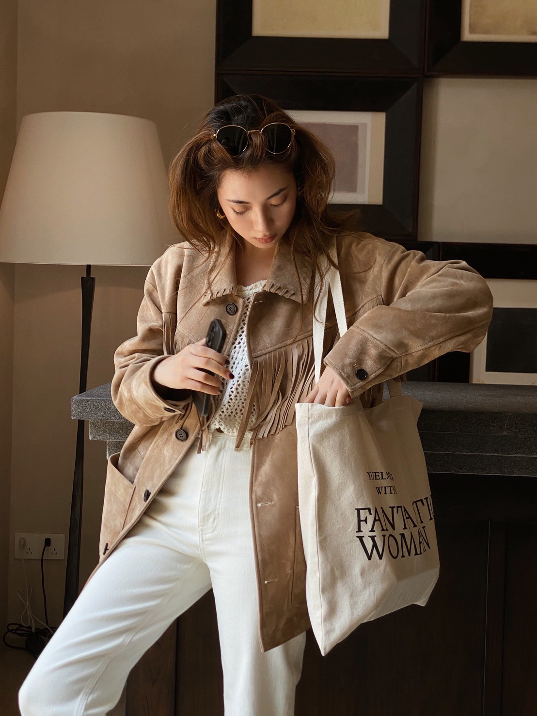 焦糖色系流蘇造型寬鬆感麂皮外套-XS-L (Elegant & Love)