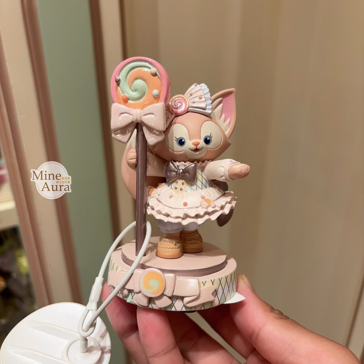 2025 夢幻慶典系列 玲娜貝兒 LinaBell 造型 相片夾 擺飾品 -上海迪士尼樂園