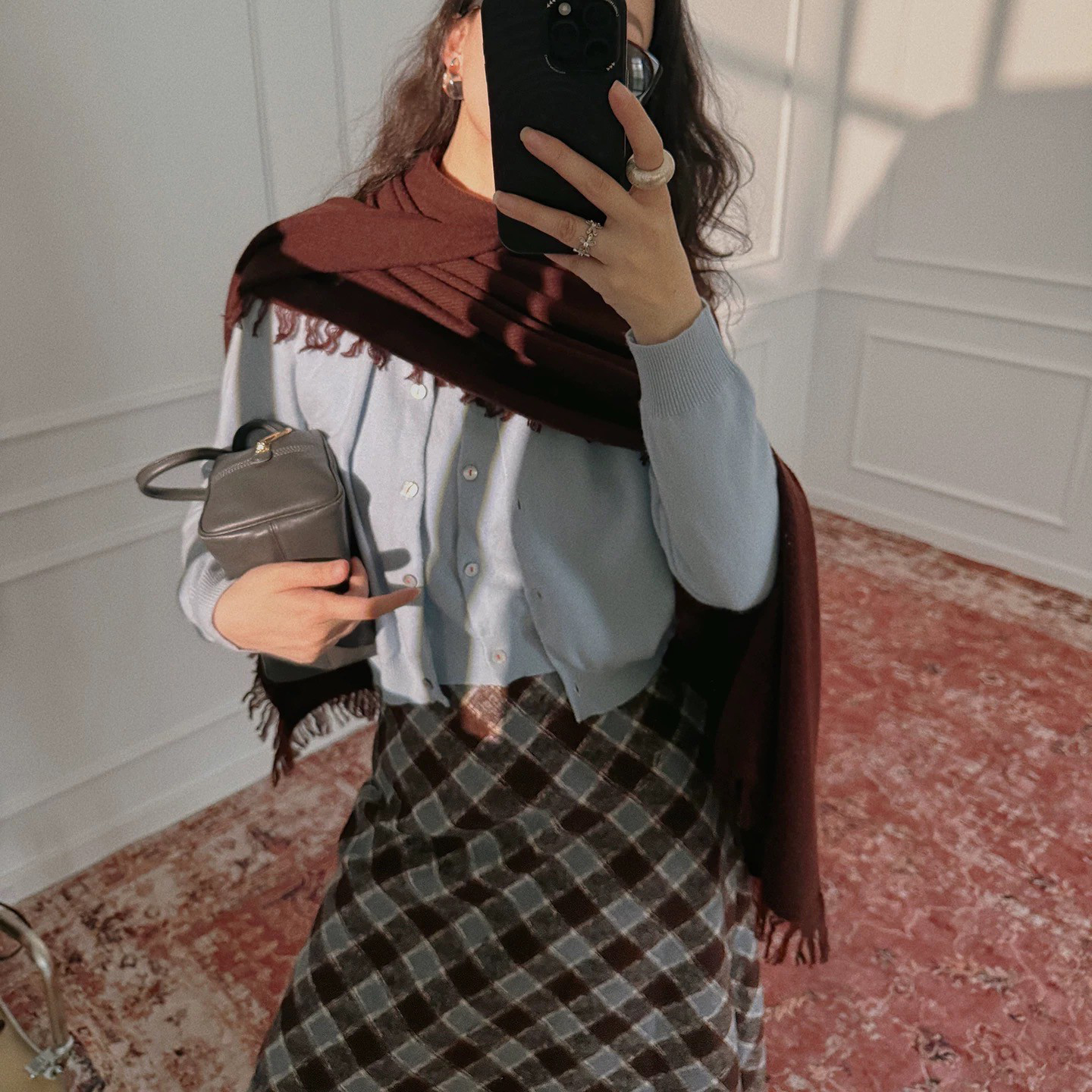 焦糖咖流蘇造型溫暖羊絨圍巾 (Elegant & Love)